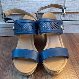 Tommy Hilfiger Navy and Tan Wedges
